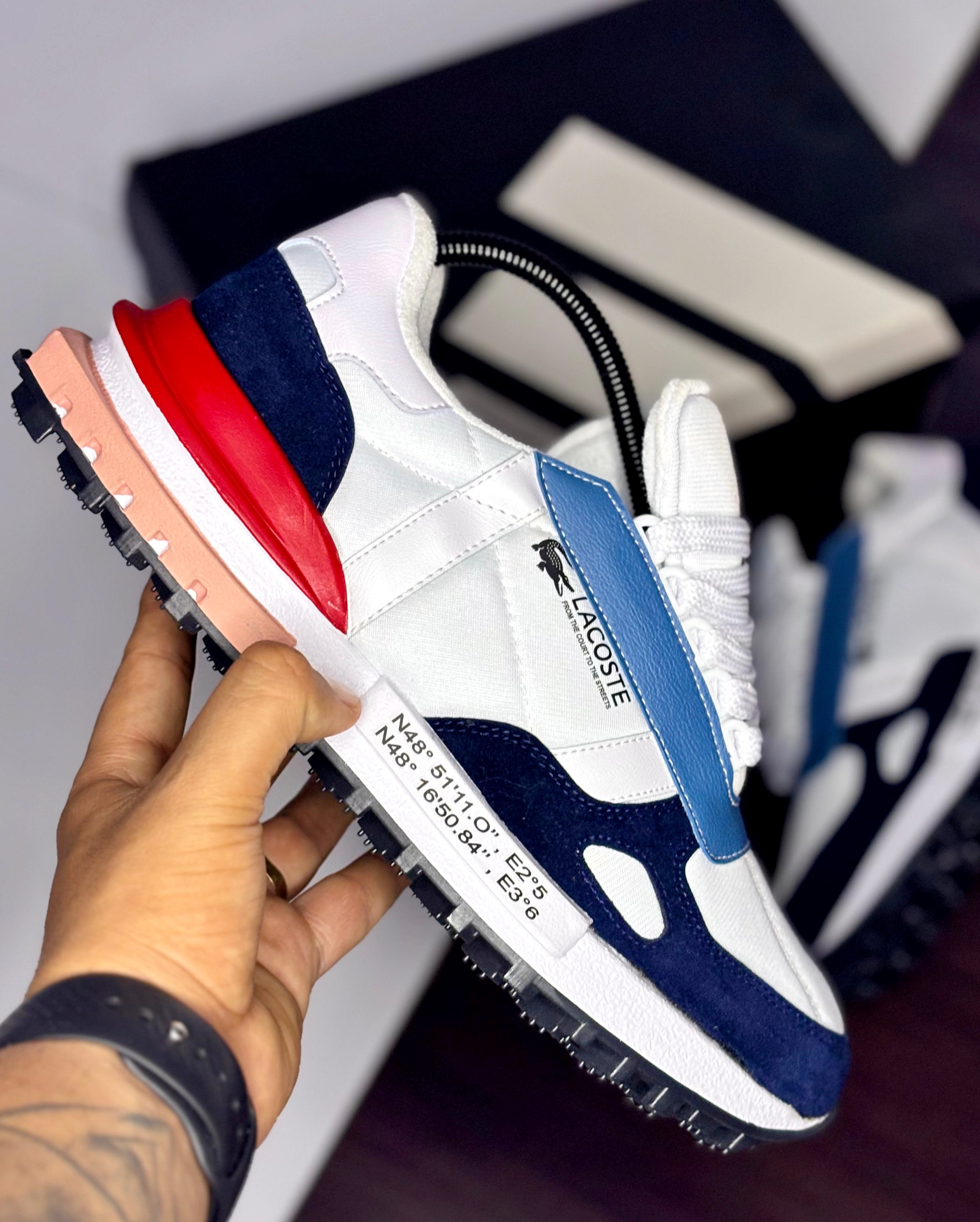 LACOSTE ELITE  color BLANCO AZUL